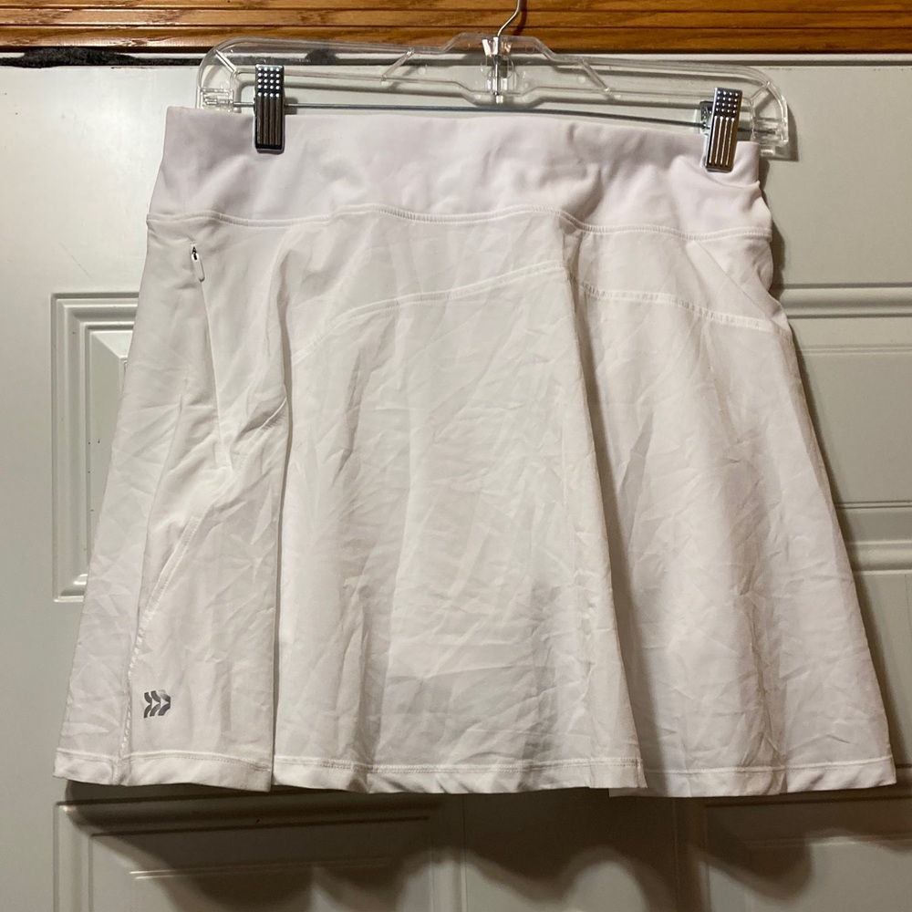 White Women's‎ Skort M